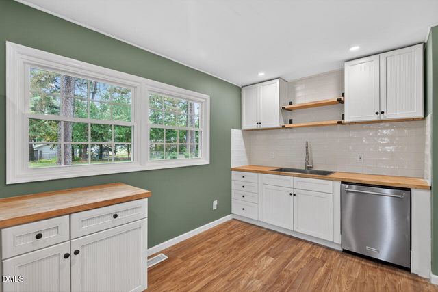 204 Ln Of Sir Gawaine, Garner, NC 27529