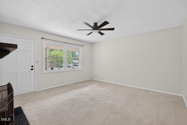 204 Ln Of Sir Gawaine, Garner, NC 27529