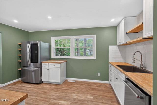 204 Ln Of Sir Gawaine, Garner, NC 27529