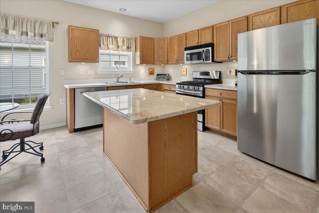 29 CARDINALFLOWER LA, West Windsor, NJ 08550