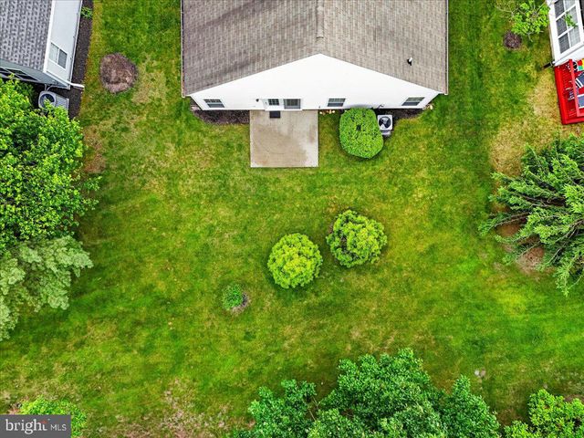 29 CARDINALFLOWER LA, West Windsor, NJ 08550