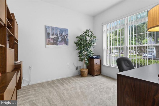 29 CARDINALFLOWER LA, West Windsor, NJ 08550
