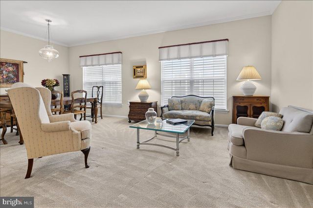 29 CARDINALFLOWER LA, West Windsor, NJ 08550