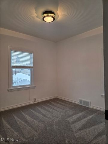 3698 Washington Boulevard, University Heights, OH 44118