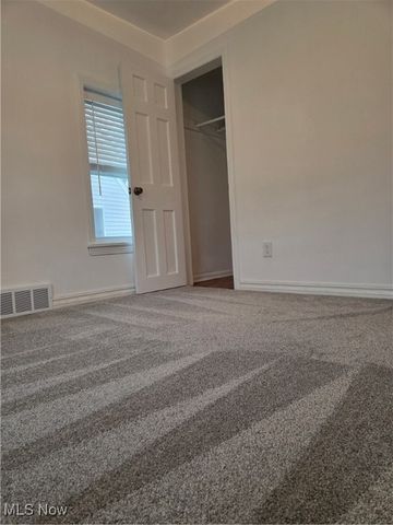 3698 Washington Boulevard, University Heights, OH 44118