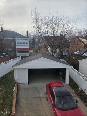 3698 Washington Boulevard, University Heights, OH 44118