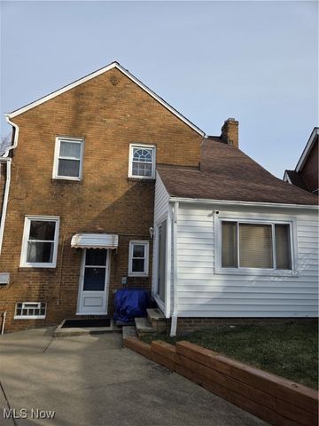 3698 Washington Boulevard, University Heights, OH 44118