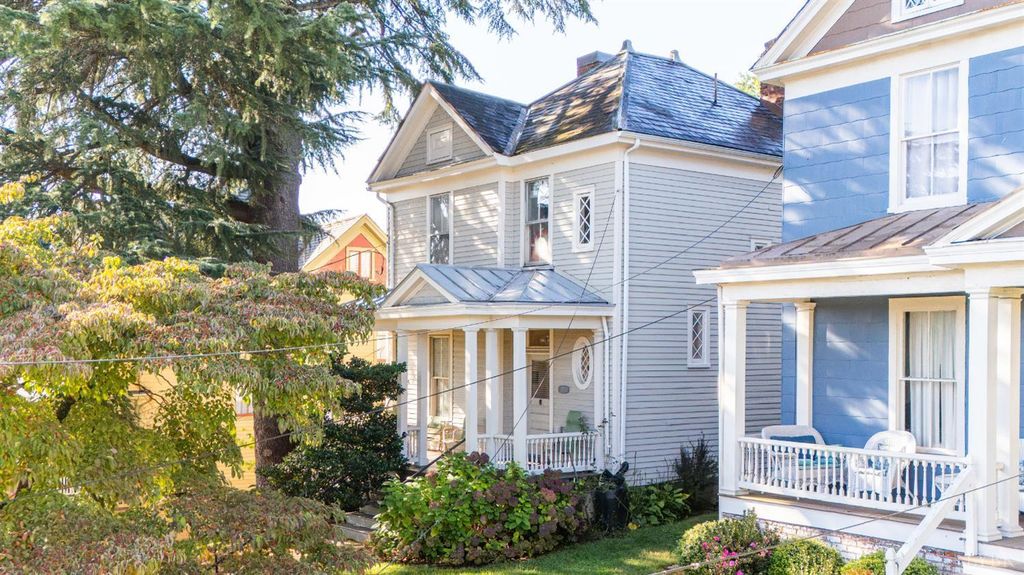 1109 Harrison Street, Lynchburg, VA 24504