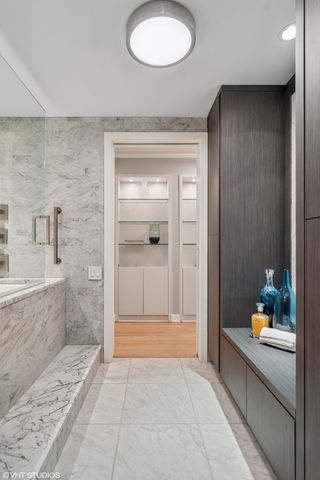 161 E CHICAGO Avenue 45FG, Chicago, IL 60611