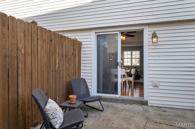 1507 Swallow Drive, Brentwood, MO 63144