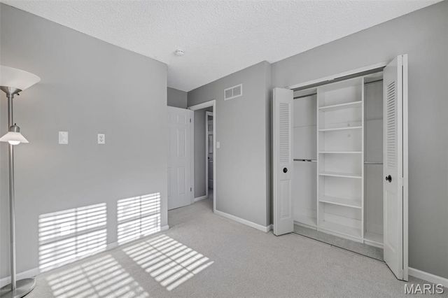 1507 Swallow Drive, Brentwood, MO 63144