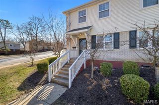 1507 Swallow Drive, Brentwood, MO 63144