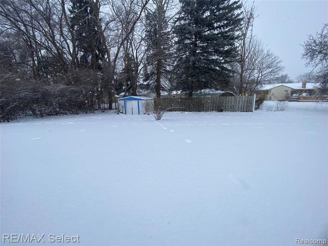 1930 Owen Street, Flint, MI 48503