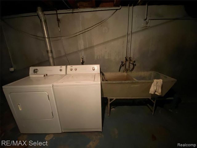 1930 Owen Street, Flint, MI 48503