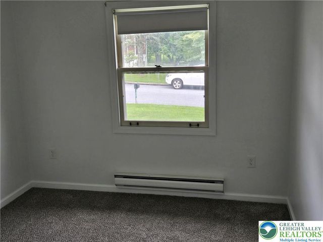 105 Oak Lane, Allen Twp, PA 18067