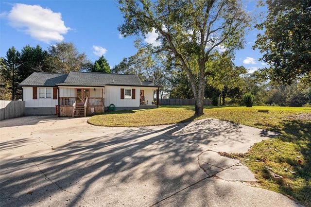 1794 Georgia 100, Bowdon, GA 30108