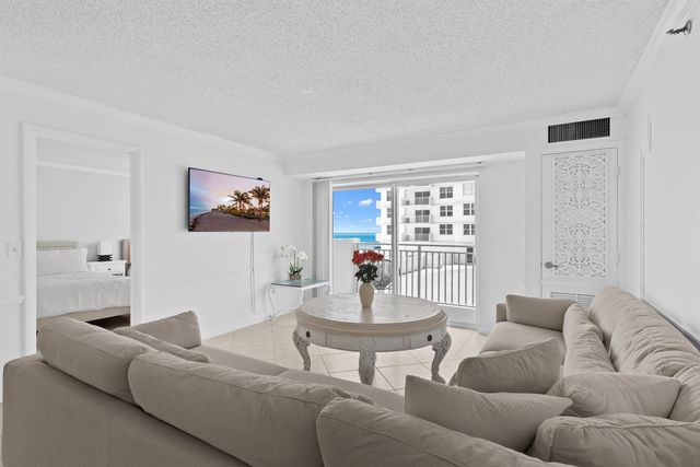 4505 S Ocean Boulevard 103, Highland Beach, FL 33487