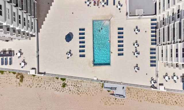 4505 S Ocean Boulevard 103, Highland Beach, FL 33487