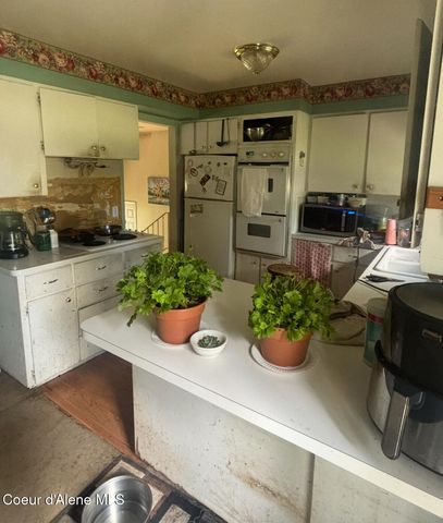 441 S Park DR, Post Falls, ID 83854