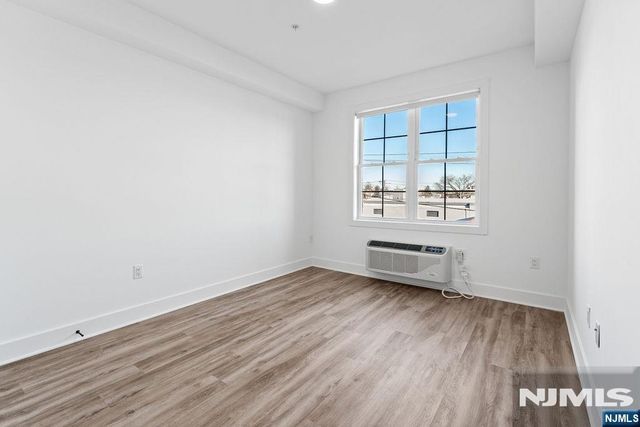 520 Cliff Street 327, Fairview, NJ 07022