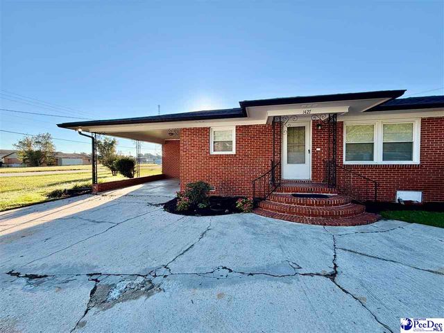 1427 old Ebenezer, Florence, SC 29501