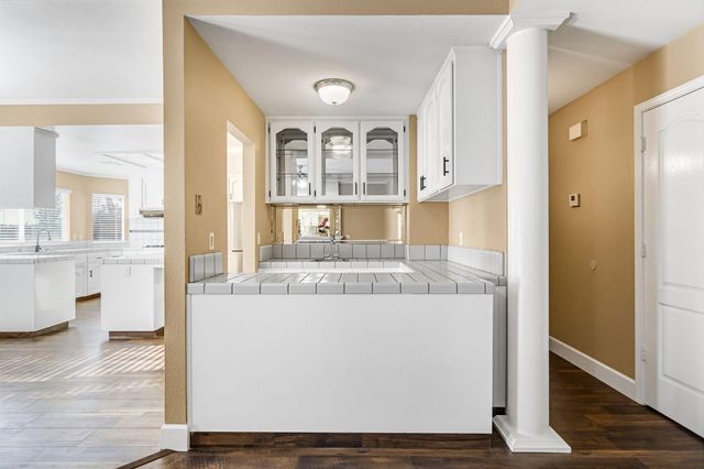 2034 Wrenwood Avenue, Clovis, CA 93611