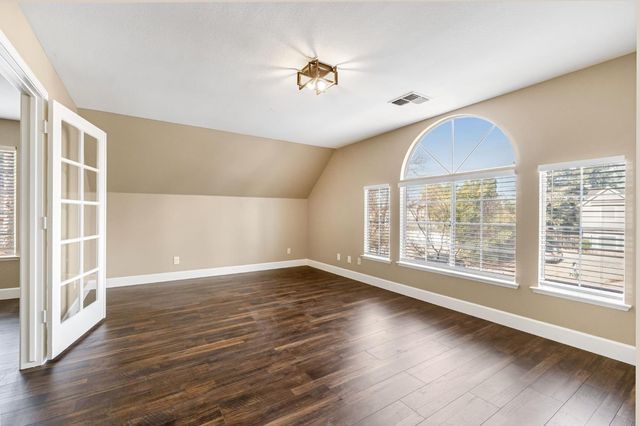 2034 Wrenwood Avenue, Clovis, CA 93611