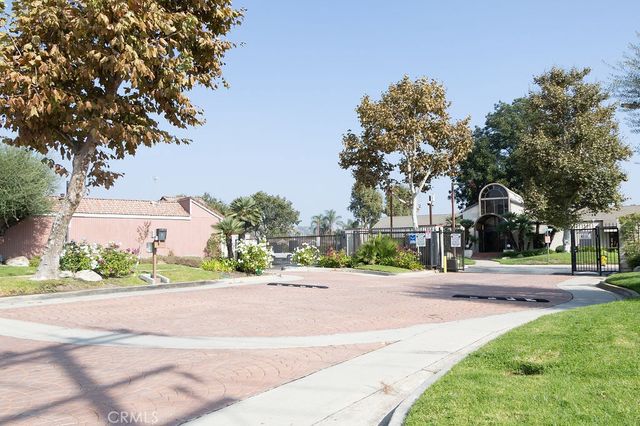 1887 Club Drive, Pomona, CA 91768