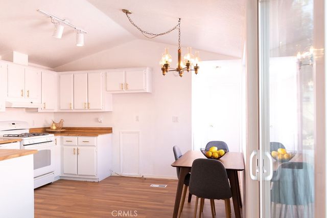 1887 Club Drive, Pomona, CA 91768