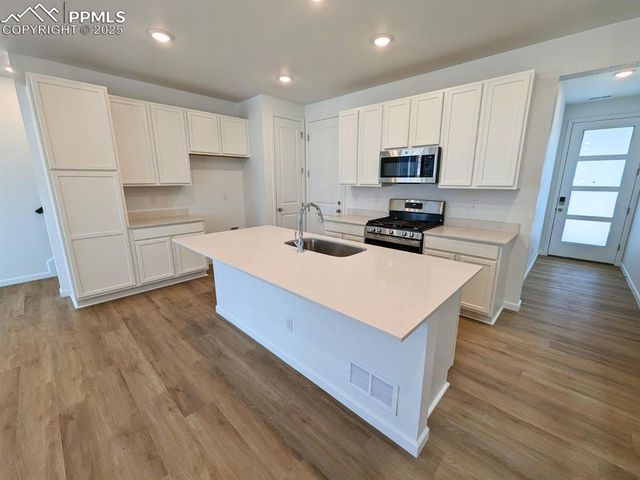 879 Solum Grove, Colorado Springs, CO 80915