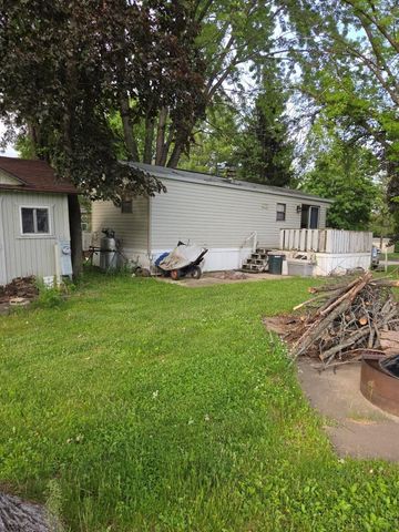 381 Skyline Drive, Edgerton, WI 53534