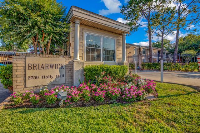 2750 Holly Hall Street 1017, Houston, TX 77054
