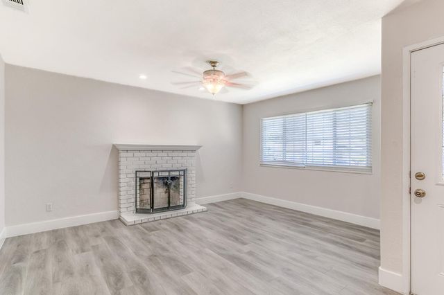 430 Eva Dr, Manteca, CA 95336