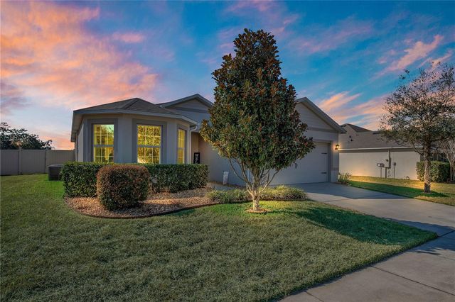 332 NOWELL LOOP, Deland, FL 32724