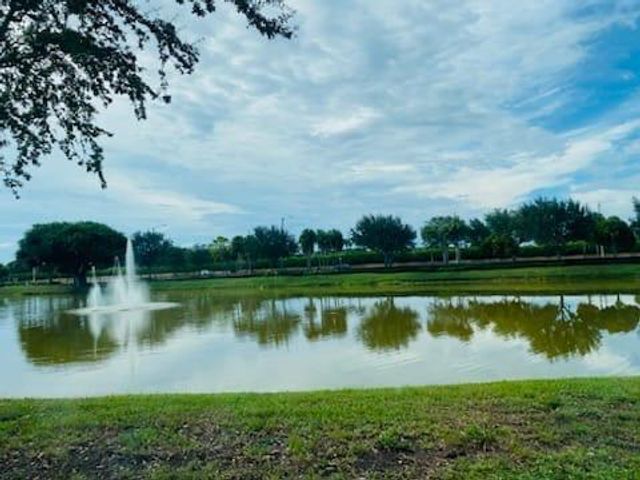 345 Brittany H, Delray Beach, FL 33446