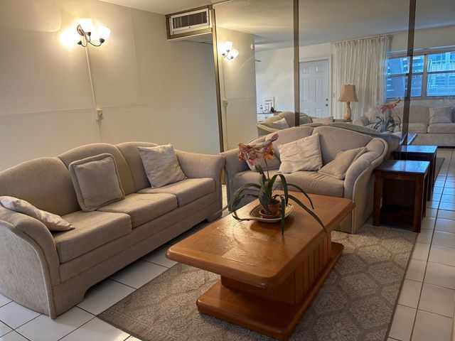 345 Brittany H, Delray Beach, FL 33446