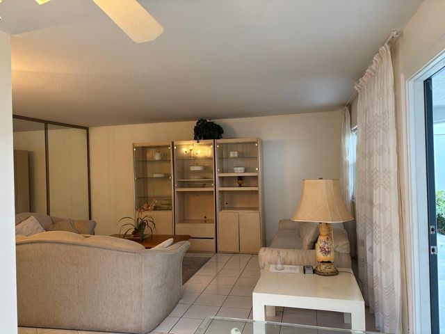 345 Brittany H, Delray Beach, FL 33446