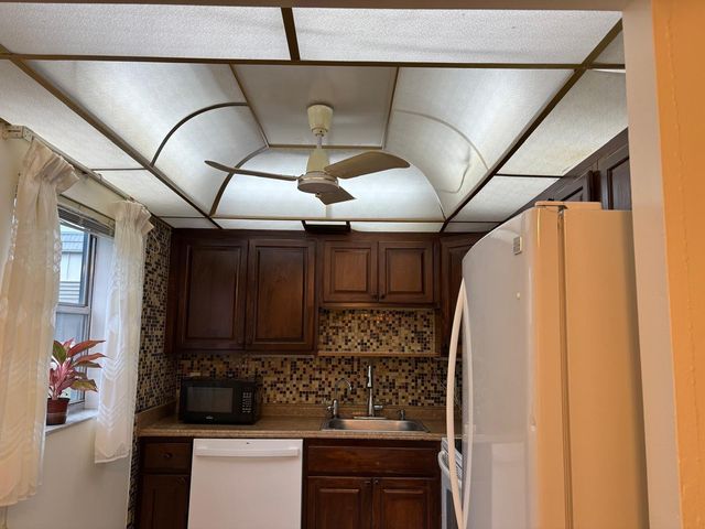 345 Brittany H, Delray Beach, FL 33446