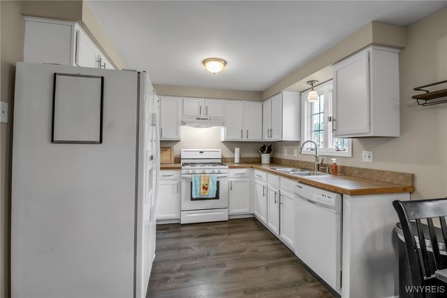 6181 Old Beattie Road, Lockport Town, NY 14094