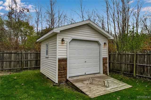 6181 Old Beattie Road, Lockport Town, NY 14094