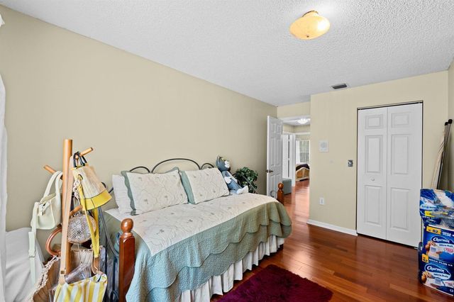 5304 NW 66th Avenue, Lauderhill, FL 33319