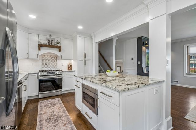 14 June Way, Middlesex Boro, NJ 08846