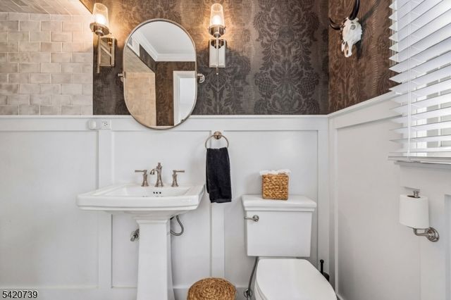 14 June Way, Middlesex Boro, NJ 08846