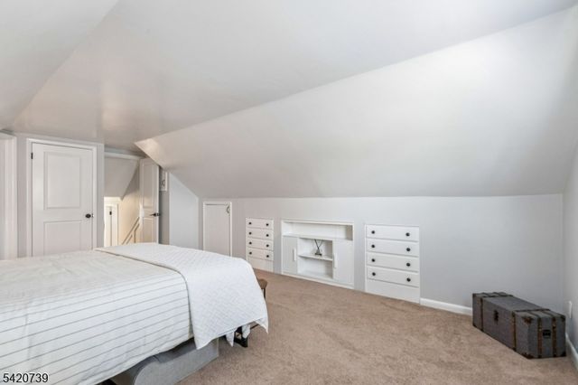 14 June Way, Middlesex Boro, NJ 08846