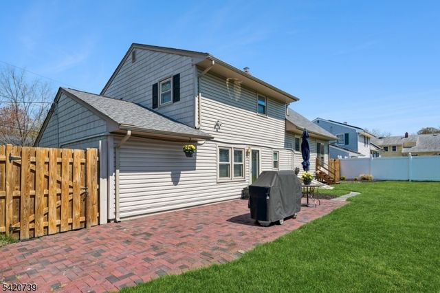 14 June Way, Middlesex Boro, NJ 08846