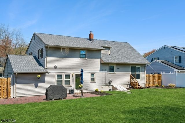 14 June Way, Middlesex Boro, NJ 08846