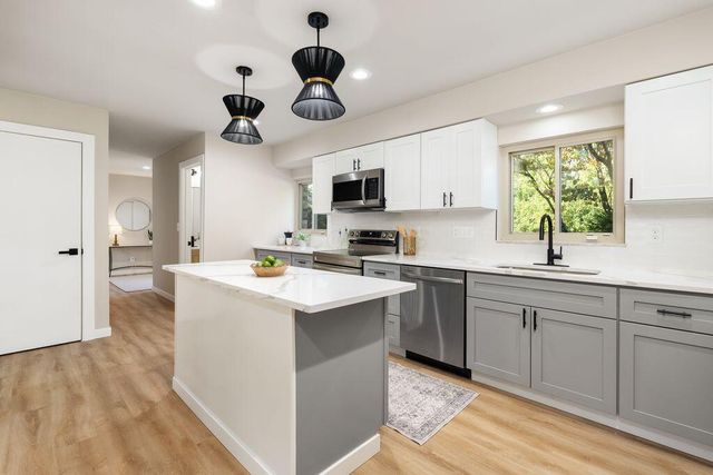 2687 Snouffer Road, Columbus, OH 43235