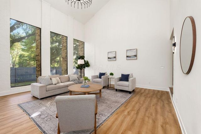 2687 Snouffer Road, Columbus, OH 43235