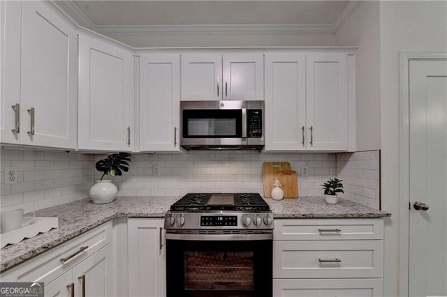 150 Ashewoode Downs Lane, Johns Creek, GA 30005