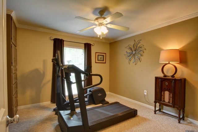14810 Crystal Dr, Central, LA 70770